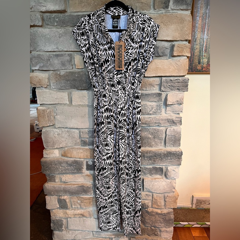 Nooworks Black and White ‘Zig Zag’ Magic Suit Jumpsuit -Large